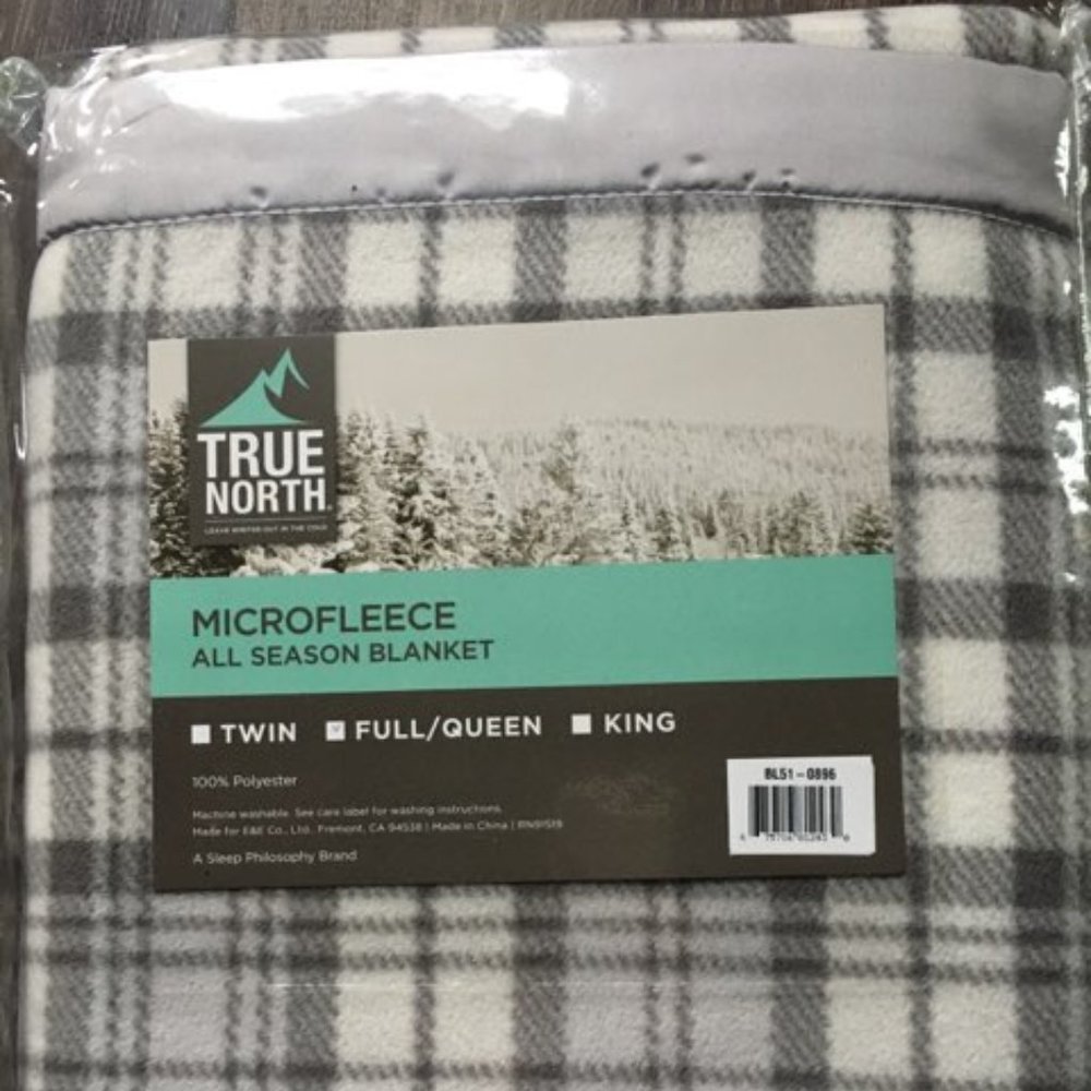 Full/Queen True North Microfleece All Season Blanket (UNOPENED-NEW)